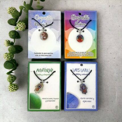 Lot de 10 (2,70€ pièce) : Mélange de Colliers Esotériques, Bonheur, Amour, Chance etc...