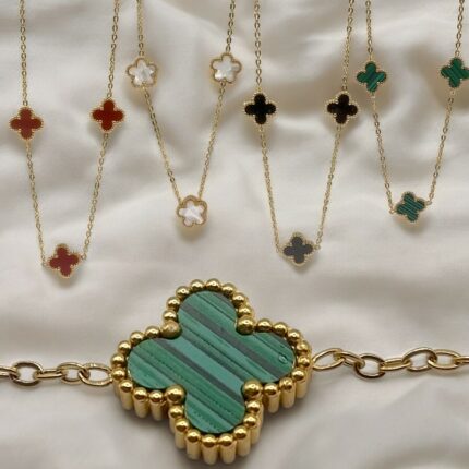 Mélange de 10 (2,50€ le Collier) : Collier & Pendentif en Acier Inoxydable - Couleurs Mélangées